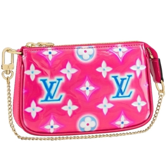 BRAND NWT Louis Vuitton Pochette Accessoires Valentine Neon Monogram Vernis Mini - Picture 5 of 10